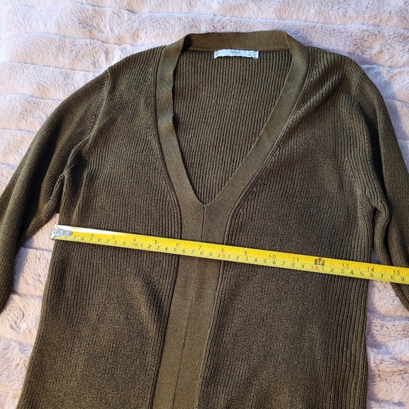 Mango MNG Basics V Neck Sweater US XS - Picture 9 of 11